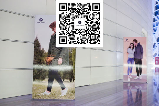 邀请设计师和时尚专家，分享最新的时尚趋势与观点