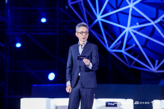 聚集全球探索者，分享数字科技创新