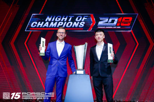 现场直播让您无时无刻不接触到比赛现场的激情和震撼