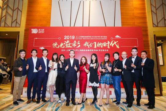 在活动结束后，为参与者提供反馈渠道，以持续改进活动质量