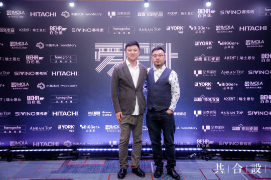 设立专业摄影工作室，为参与者提供高质量的个人照片拍摄