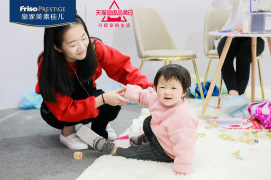 特别服务：现场照片直播为观众带来实时的活动感受