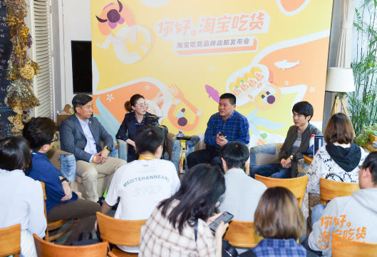 搭建专业照片直播平台，确保实时传递现场精彩