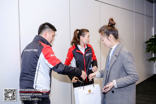 确定活动时间为周末，方便更多人参与