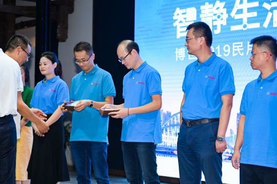 在活动后及时对整个活动效果进行评估