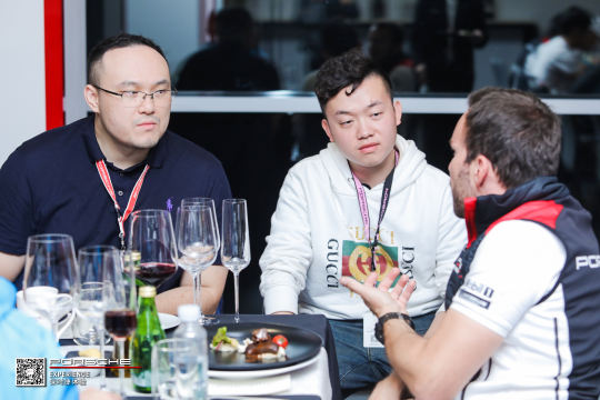 我们考虑了音乐和其它环境因素对活动的影响，并做出了相应的调整