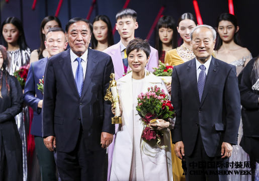 照片直播案例将激发观众的时尚灵感和创意思绪