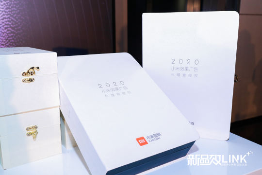 活动结束后，撰写关于发布会的总结报告和建议，以便将来的活动改进和加强