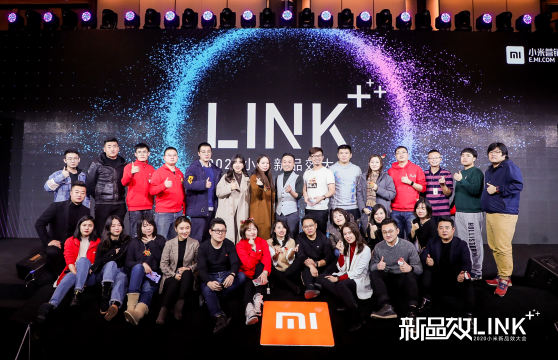 组建工作小组，合理配置人员和工作任务