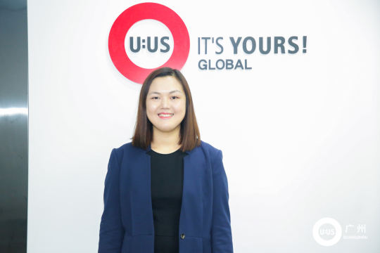 策划精彩的节目表演，为参与者带来视听盛宴