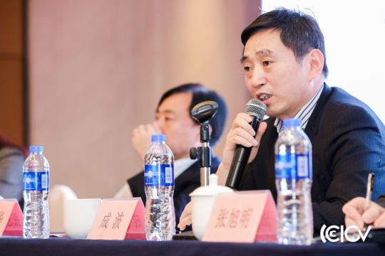 照片直播为参与者提供与全球行业精英交流的机会