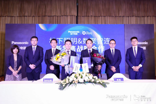 活动前需要提前宣传预热，扩大活动宣传范围，吸引更多媒体和观众关注