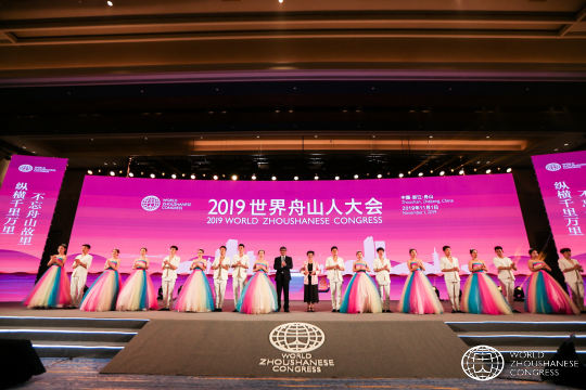 供观众分享：通过照片直播平台，实时分享