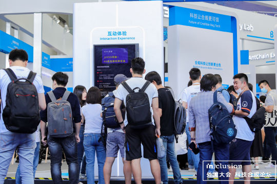 以科技创新为驱动，喔图云摄影正在不断提升影像技术水平，提供更加高品质的服务体验