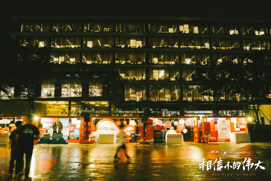 在线照片编辑工具提供给参观者，随时随地改善他们的照片质量