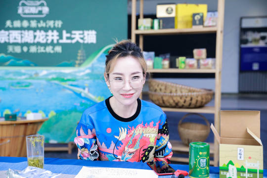 定期审核直播效果，保设备效率与真实画面完美结合