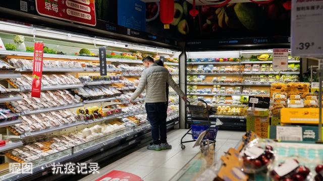引进喔图AI修图技术，提高修图精度和效率，节省修图成本