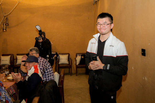 对于参与者而言，也可以分享自己的照片直播例子以促进互动
