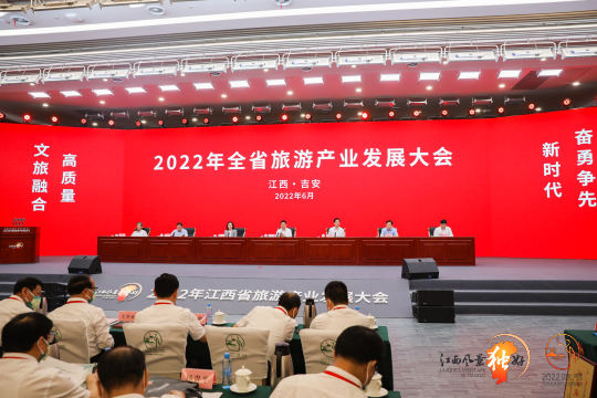 多渠道宣传，有针对性推广展会信息