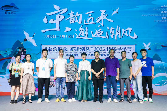 活动筹备团队监督筹备计划