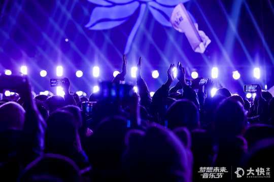 照片直播案例倾情呈现，记录下音乐节的精彩瞬间