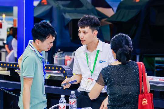 展会将吸引全球来宾和观众参与，共同分享行业最新的成果和发展