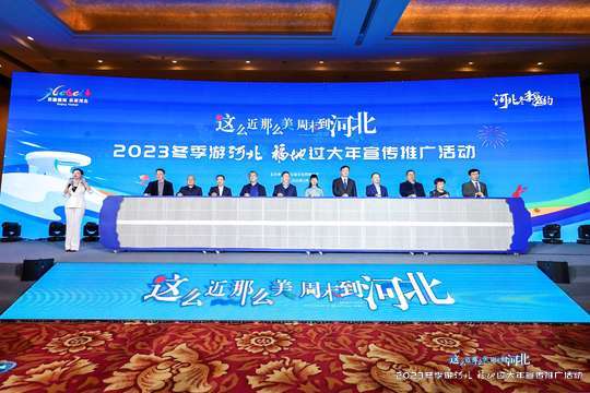 为观众提供优质的服务设施，确保他们的参与体验和观赏效果。