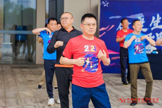 场馆参观，探索长沙会展业发展现状