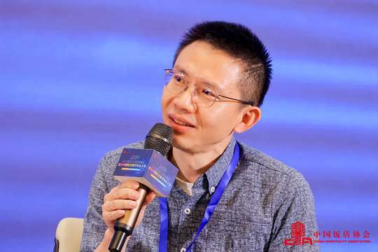 闭幕式，总结会议成果并展望未来